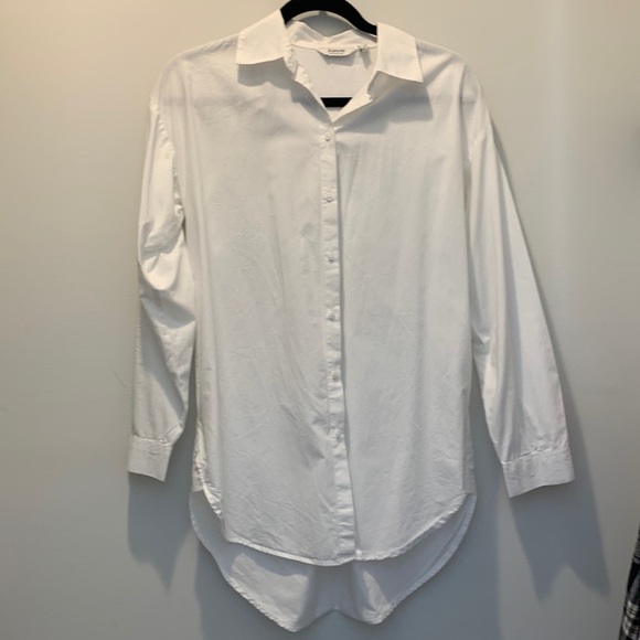 The Skinny Andi button down blouse in size 6, b.young - Picture 1 of 8